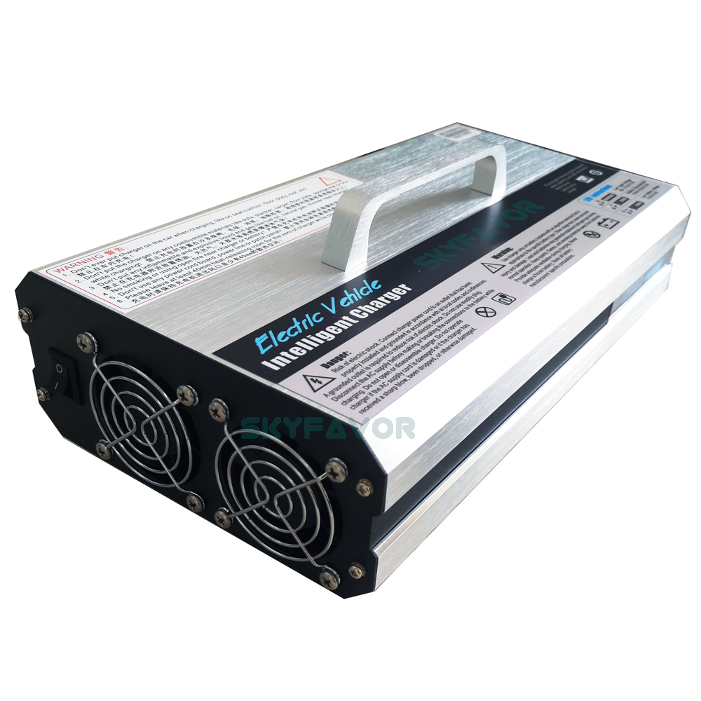 Automatic 72V Tour Bus Car Charger 72V 25A Smart Fast Maintenance Free Lead Acid Battery Charger for Golf Cart Electric Vehicle