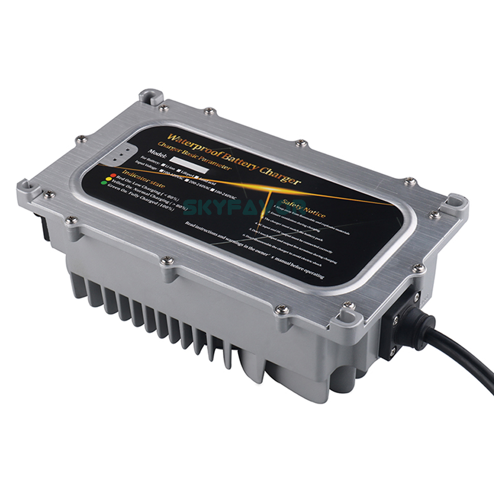 Customized Dustproof Waterproof 24V Battery Charger 24V 15A Automatic Smart Battery Chargers for Lithium Ion Lifepo4 Lead Acid